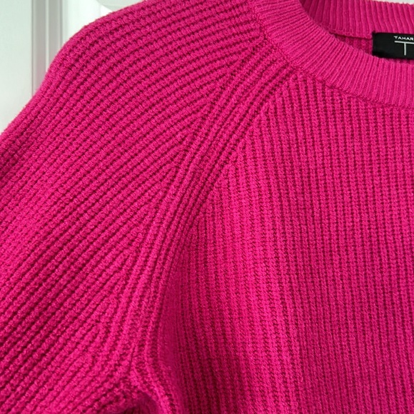 Tahari Electric Pink Ribbed Crew Neck Sweater Size XL Viscose Polyester Nylon - Picture 3 of 12